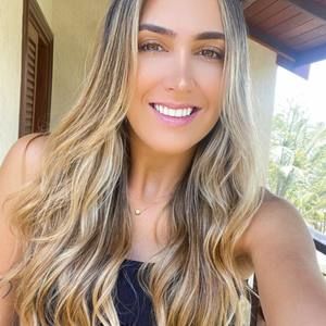 Meet your Posher, Lariane